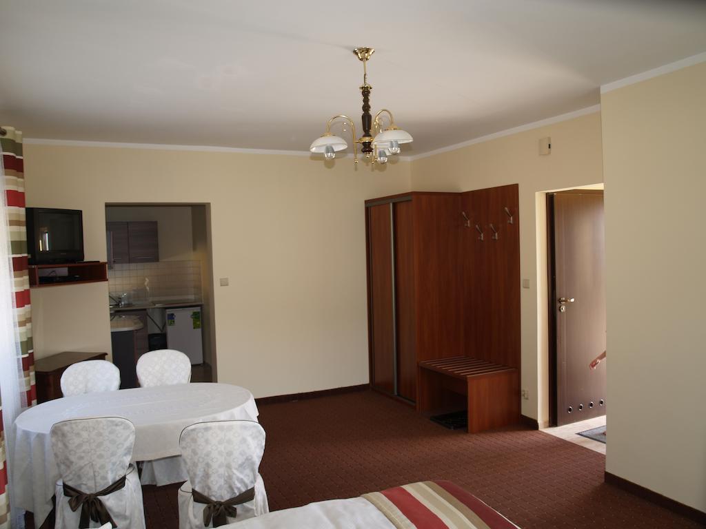 Apartamenty Ostrawa Zarzecze  Rom bilde