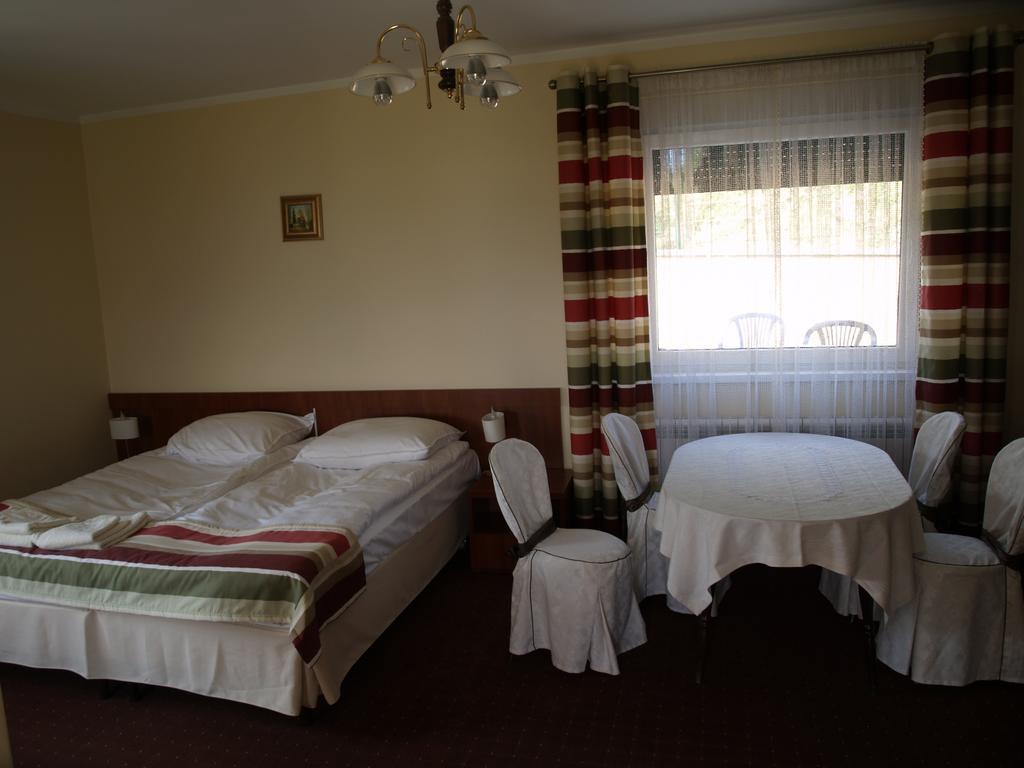Apartamenty Ostrawa Zarzecze  Rom bilde